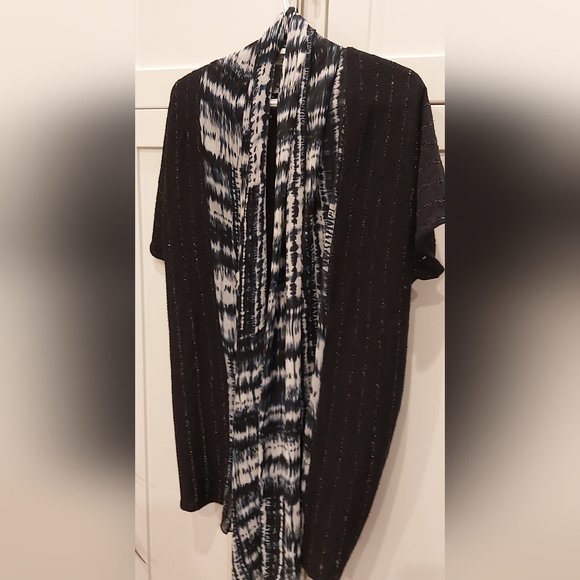 Alberto Makali cap sleeved shrug - Picture 11 of 11